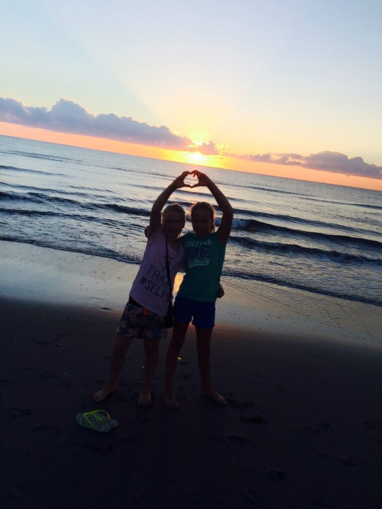 Enjoy the beach with your family in Delray Beach Florida